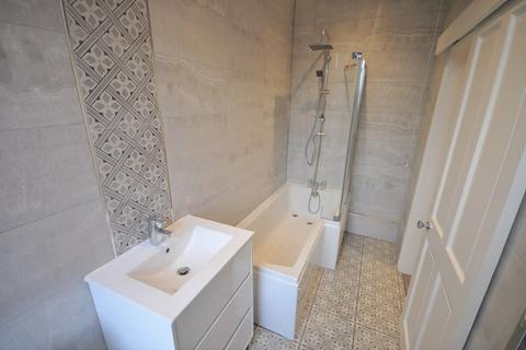 106 King Edward Road, Thorne, Doncaster, DN8 4BY