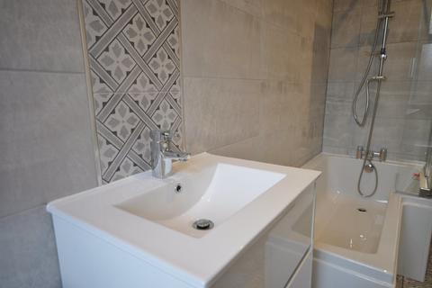 106 King Edward Road, Thorne, Doncaster, DN8 4BY
