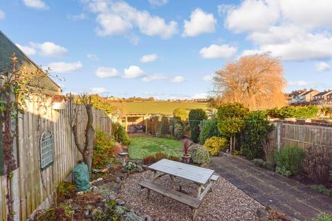 21 Tunnel Road, Galley Common, Nuneaton, CV10 9NL