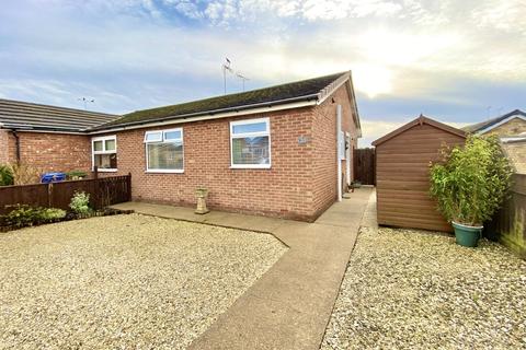 2 bedroom semi-detached bungalow for sale - Mill Falls, Driffield