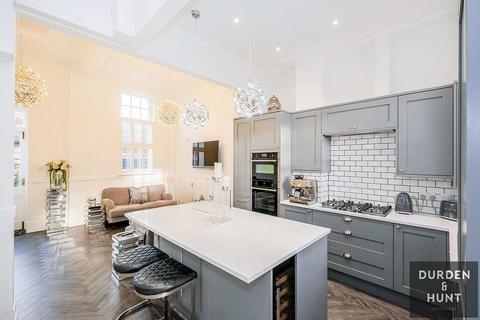 10 Elmbridge Hall, Fyfield, Ongar, CM5 0TN