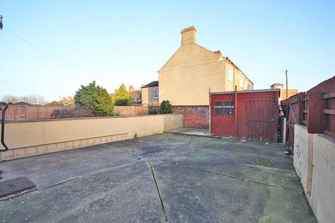 52 Earl Street, Grimsby, DN31 2PW
