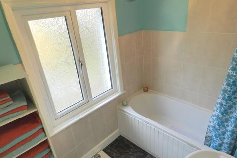 86 Hartley Avenue, Leeds, LS6 2HZ