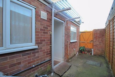 41 Green Lanes, Bilston, WV14 6BY