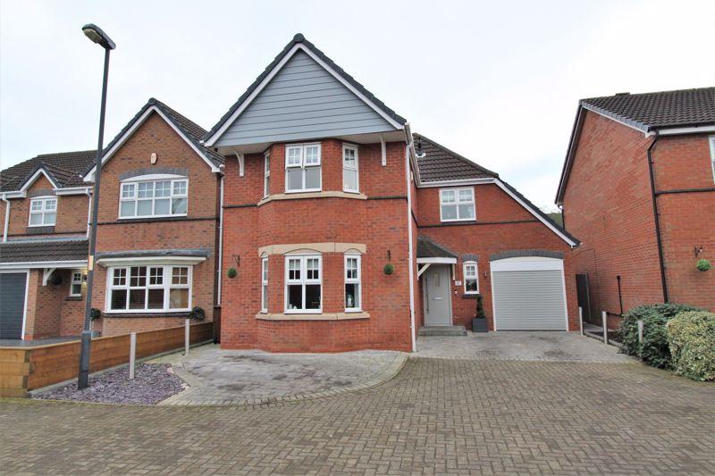Marlpool Drive, Pelsall, WS3 4LH 4 bed detached house £415,000