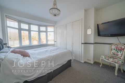 75 Dereham Avenue, Ipswich, IP3 0QF