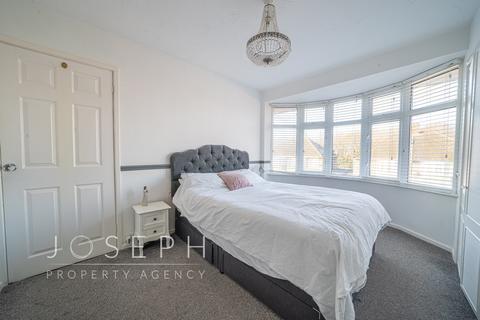 75 Dereham Avenue, Ipswich, IP3 0QF