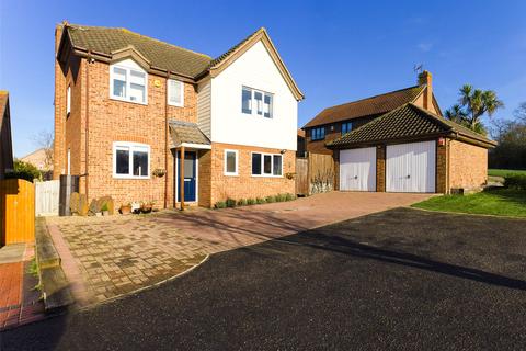 4 bedroom detached house for sale - Hornbeam Way, Steeple View, Essex, SS15