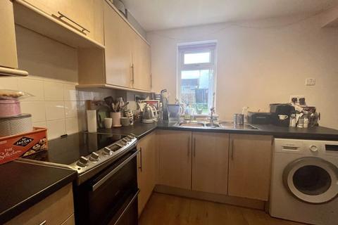 13 Brampton Rise, Dunstable, LU6 3BY