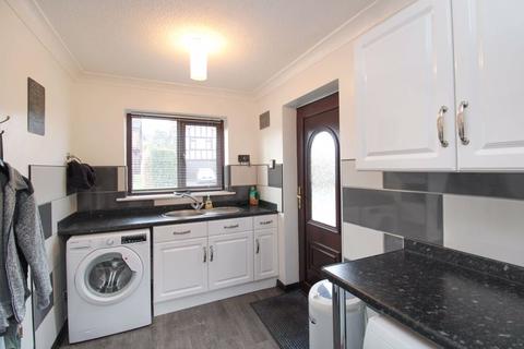 8 Cheddleton Park Avenue, Cheddleton, Leek, ST13 7NS