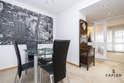 2 bedroom apartment for sale - Whitehall Lane, Buckhurst Hill