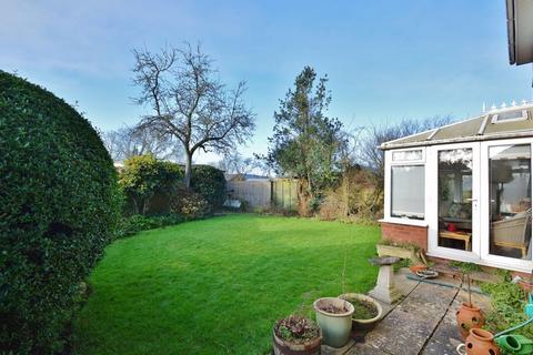 4 bedroom detached house for sale - Sprigs Holly, nr. Chinnor