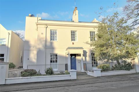 1 bedroom apartment for sale - Beauchamp  House, Beauchamp Hill, Leamington Spa