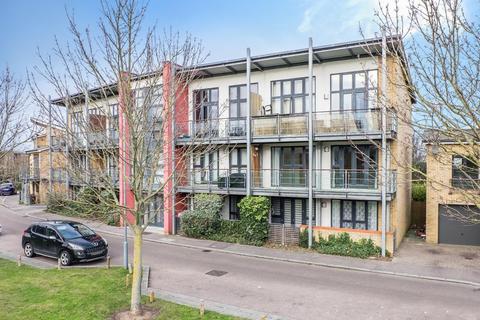 32 Park Lane, Greenhithe, DA9 9RZ