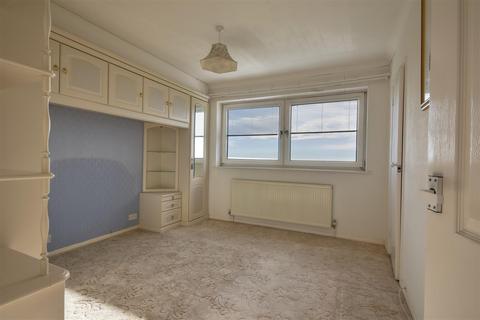 21, Tilford Court Sutton Place, Bexhill-on-sea, TN40 1PF