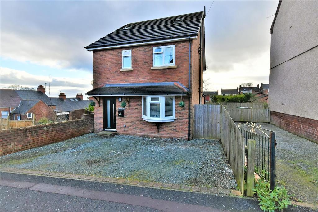 St. Albans Road, Tanyfron, Wrexham 4 bed detached house £240,000