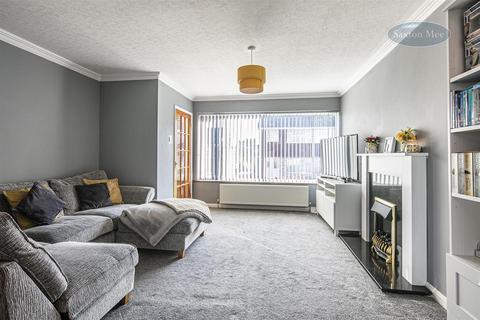 21 Arthur Road, Stocksbridge, Sheffield, S36 1AE