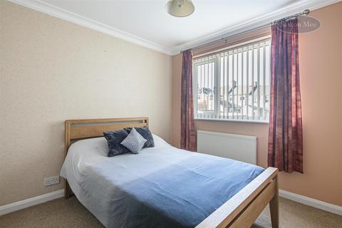 21 Arthur Road, Stocksbridge, Sheffield, S36 1AE