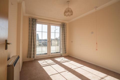 1 bedroom retirement property for sale, Pier Avenue, Herne Bay