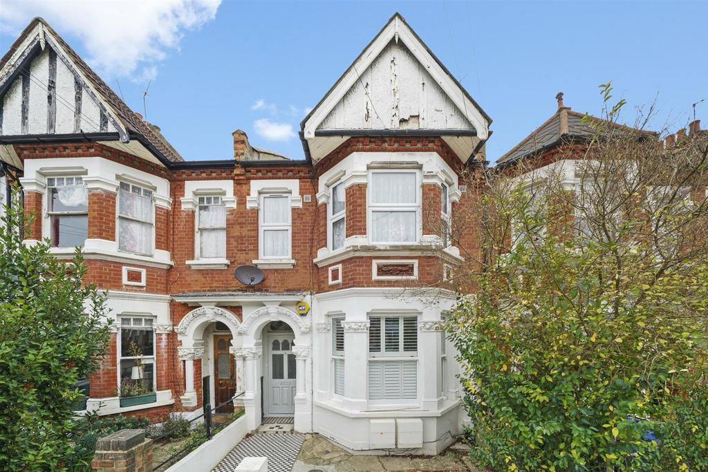 Herbert Gardens, Kensal Rise 3 bed £1,900 pcm (£438 pw)