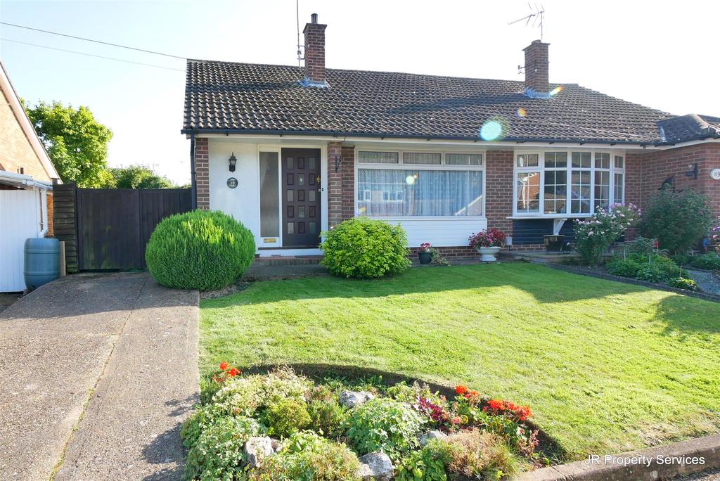 Bonney Grove, West Cheshunt 2 bed semidetached bungalow £449,995