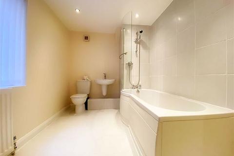 2 bedroom apartment for sale - Holly Avenue, Wallsend, Tyne & Wear, NE28