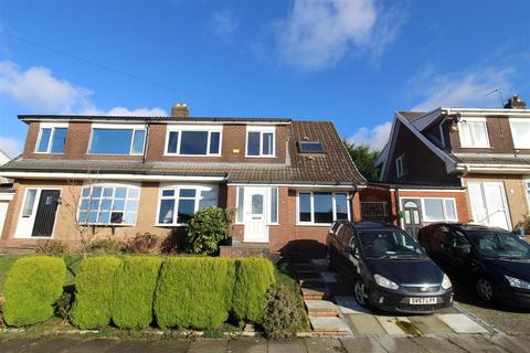 27 Fairways, Horwich, Bolton, BL6 5QA