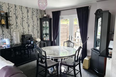 27 Fairways, Horwich, Bolton, BL6 5QA