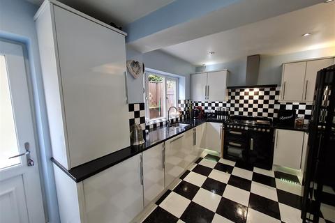 27 Fairways, Horwich, Bolton, BL6 5QA