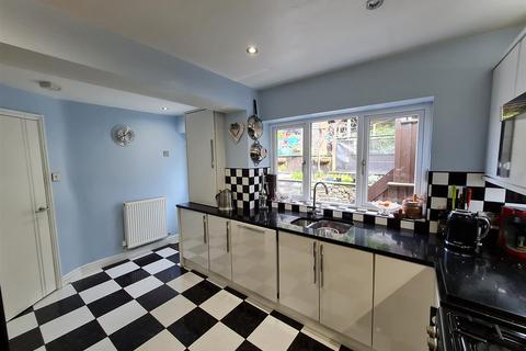 27 Fairways, Horwich, Bolton, BL6 5QA