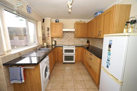 2 Snowdon Drive, Horwich, Bolton, BL6 7DG