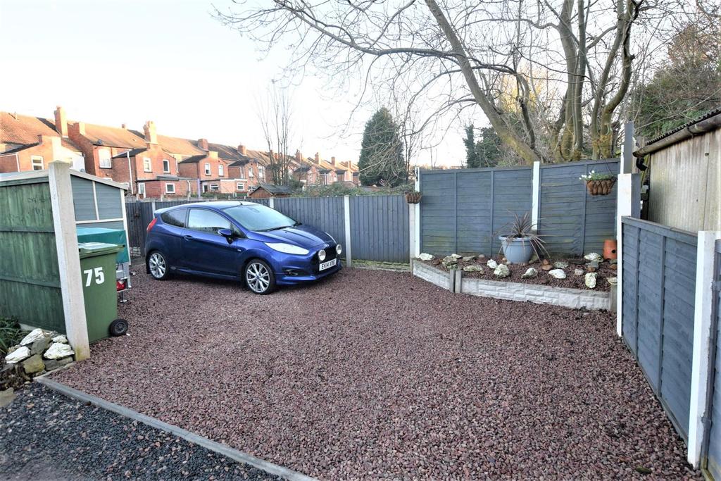 75 Vauxhall Street - drive(int).JPG