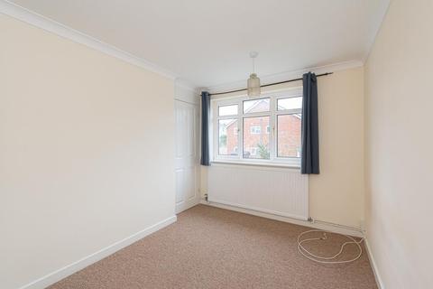 16 Wimborne Close, Epsom, KT17 4DP