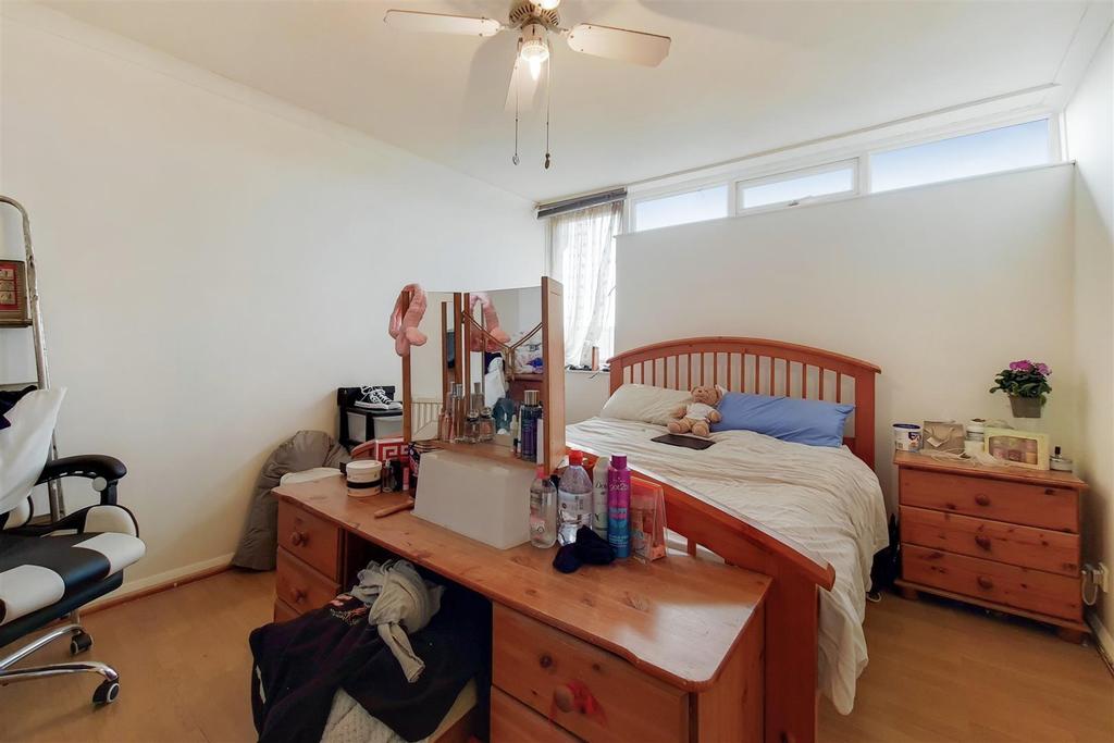 10 Bedroom 2-1.jpg