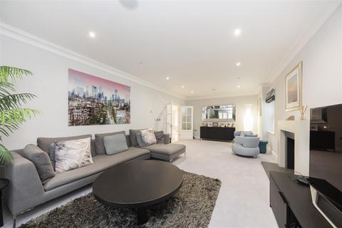 Bosinney The Leigh, Kingston Upon Thames, KT2 7DS