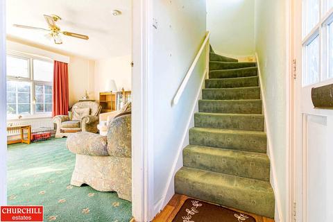 6 Rectory Crescent, London, E11 2LE