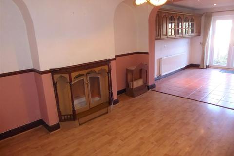 40 Cambridge Close, Hounslow, TW4 7BG