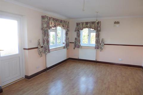 40 Cambridge Close, Hounslow, TW4 7BG