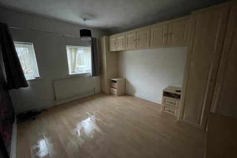 55 Charnor Road, Leicester, LE3 6LJ