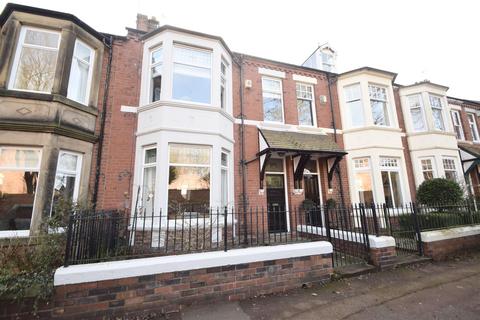 4 bedroom terraced house for sale - Windsor Gardens, North Shields