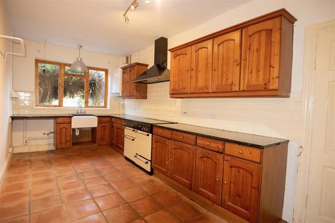 4 bedroom terraced house to rent - Haxby Road, York