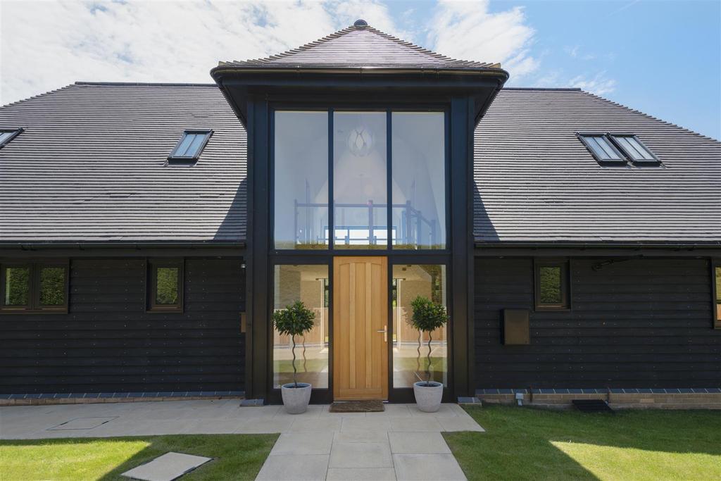 Molehill Road, Chestfield