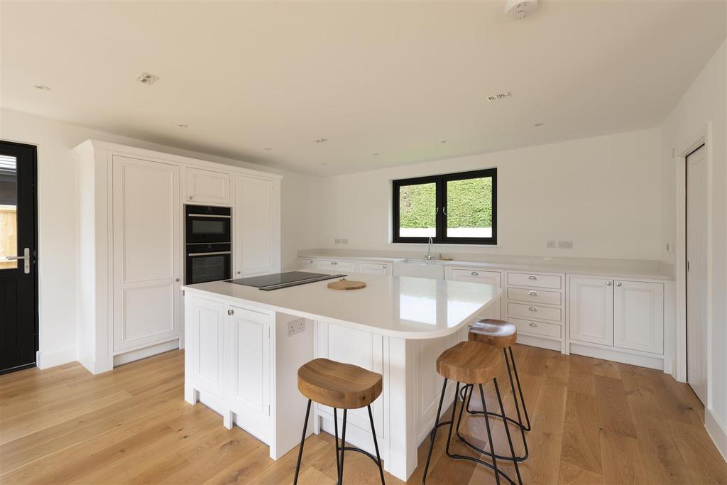 Molehill Road, Chestfield