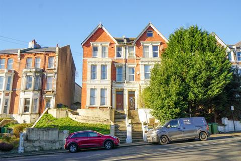 1 bedroom flat for sale - Linton Road, Hastings