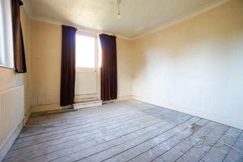 1 bedroom flat for sale - Linton Road, Hastings