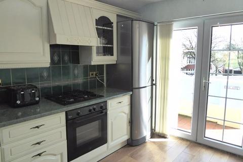 3 bedroom semi-detached house to rent - 28 Longlands Avenue, Barrow-In-Furness
