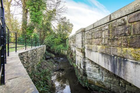 1, Pettyfoot Bridge Knowsley Road, Wilpshire, Blackburn, BB1 9AT