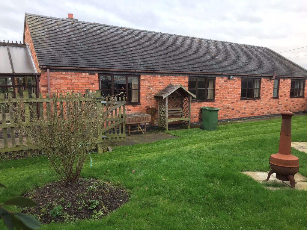 Griffydam 3 bed bungalow £1,495 pcm (£345 pw)