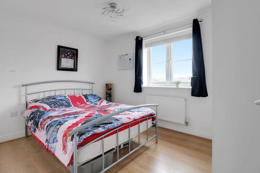 Bedroom 1 (Double)