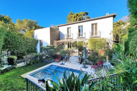 3 bedroom villa, Cannes, Alpes-Maritimes, Alpes-Maritimes, France